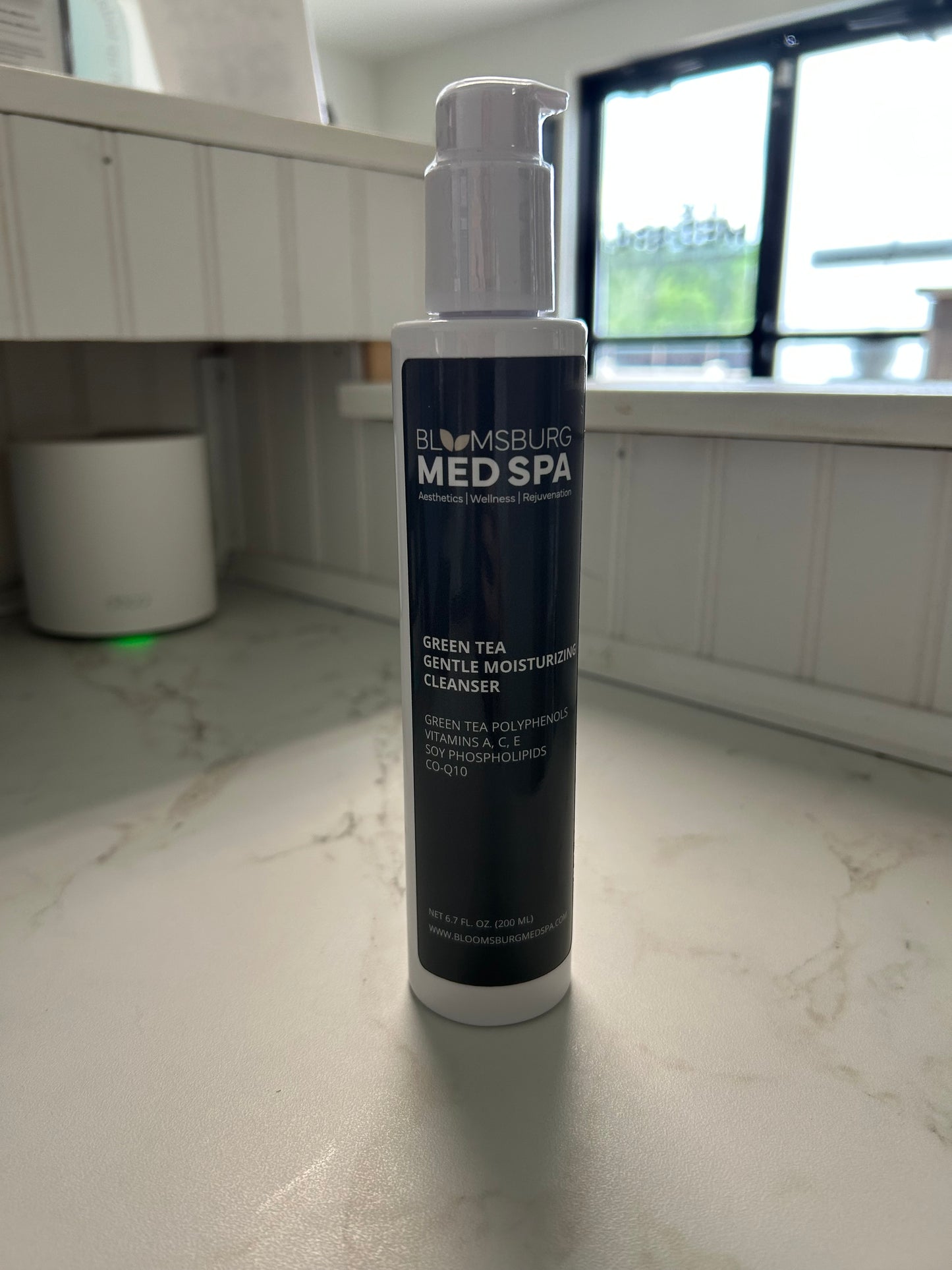 Bloomsburg Med Spa Green Tea Gentle Moisturizing Cleanser